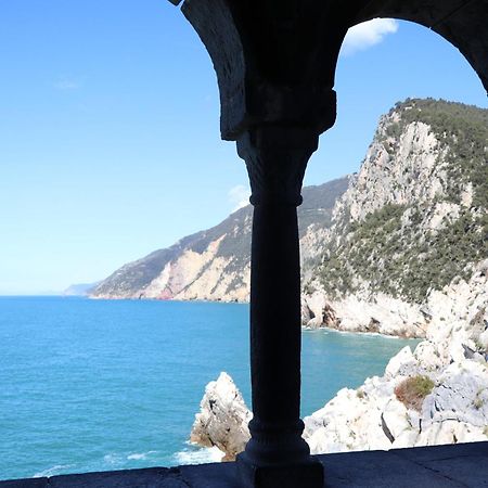 Byron Guest House Porto Venere Exterior foto